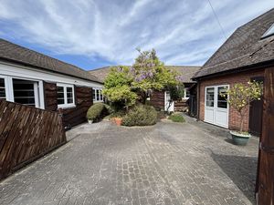 Courtyard- click for photo gallery